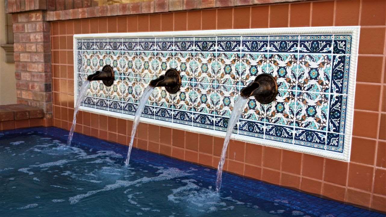 los gatos mediterranean water feature