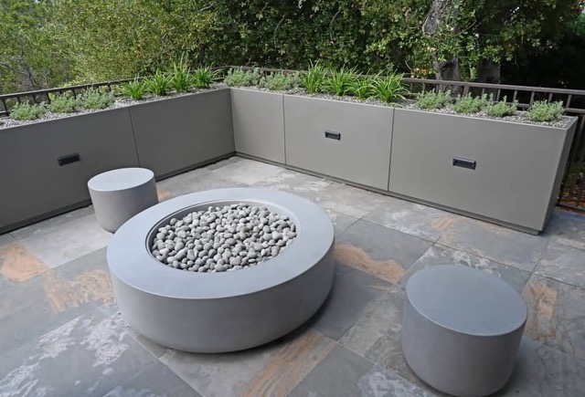 Masonry, Steel arbor structure, firepit, planters, design ability - Los Gatos