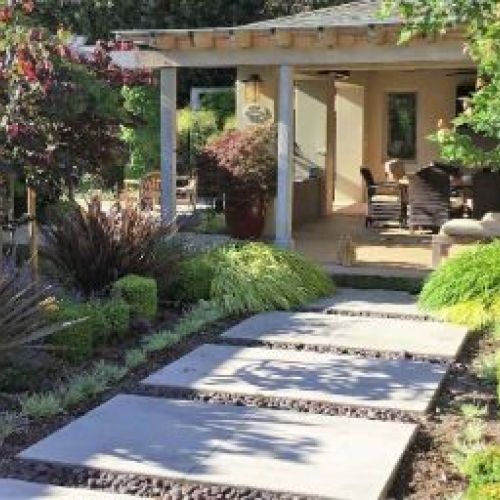 menlo park concrete walkway landscaping